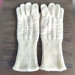 Cream knit Gloves